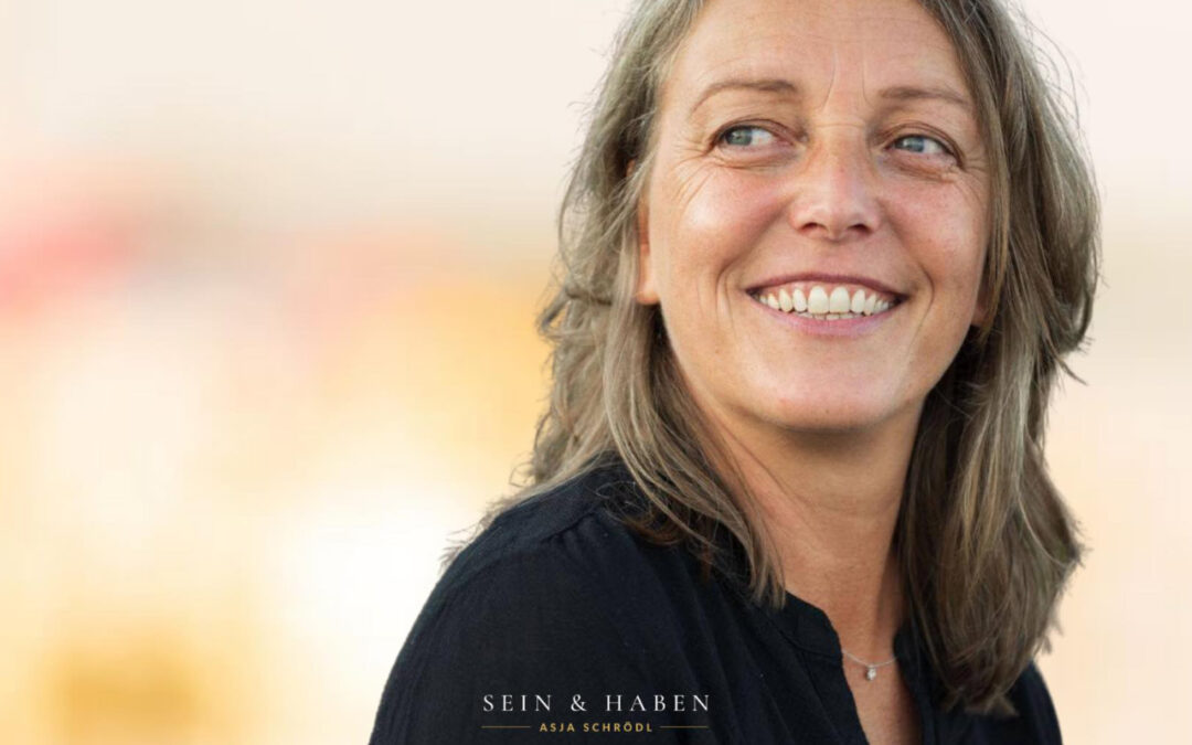 Asja Schrödl: Schatzsucherin für dein Business!